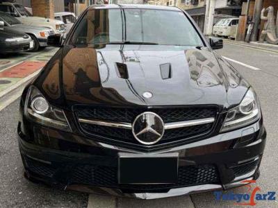 Mercedes Benz AMG C-class C63 Edition